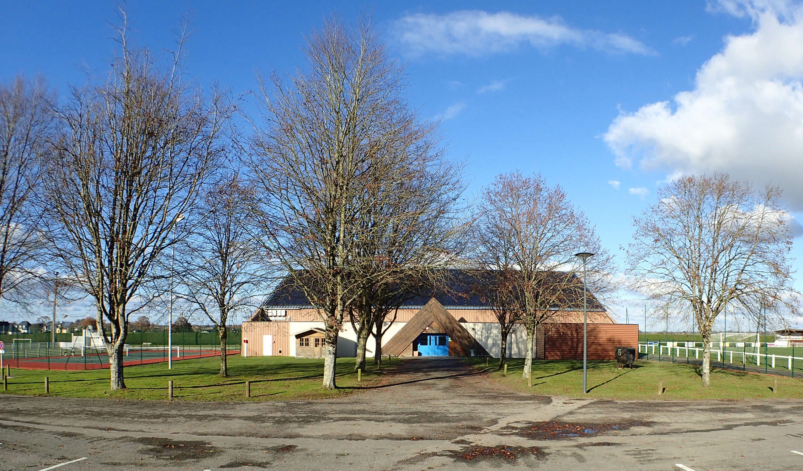 La salle des sports de Pluméliau